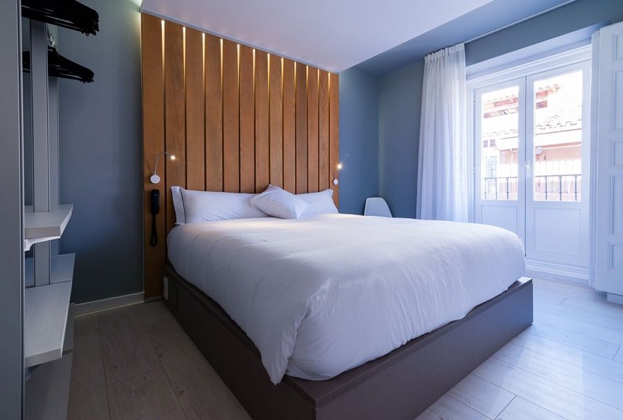Nuria Hostal Мадрид Экстерьер фото